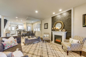 6 Mi to Downtown - Spacious Home in Pittsburgh!